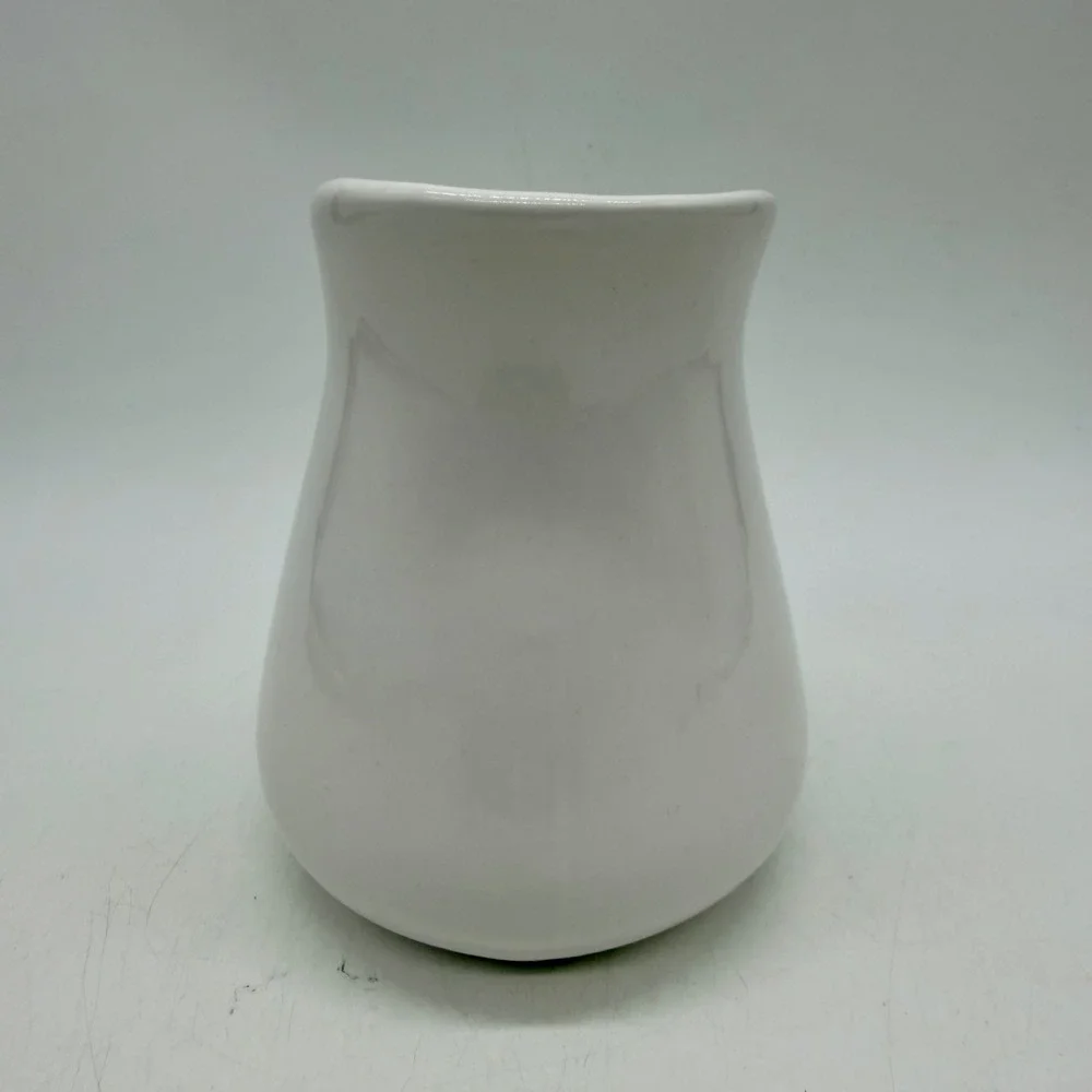 White Ceramic Pitcher Creamer Gravy Boat Farmhouse Style Kitchenware Excellent